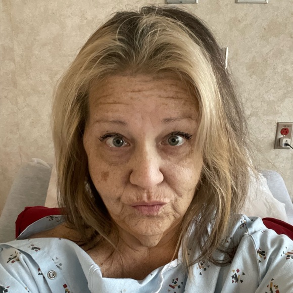 I’m back yall! I’ve added a pink ribbon to my purple one♥️ - Picture 8 of 8